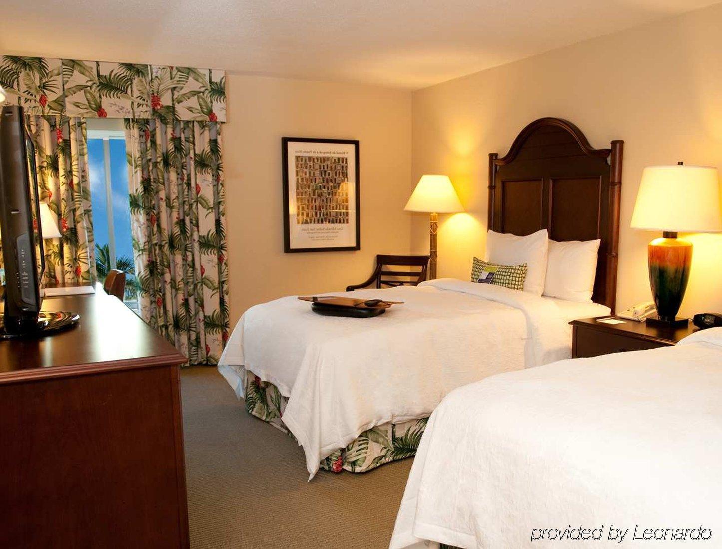Hampton Inn & Suites San Juan Carolina Bilik gambar